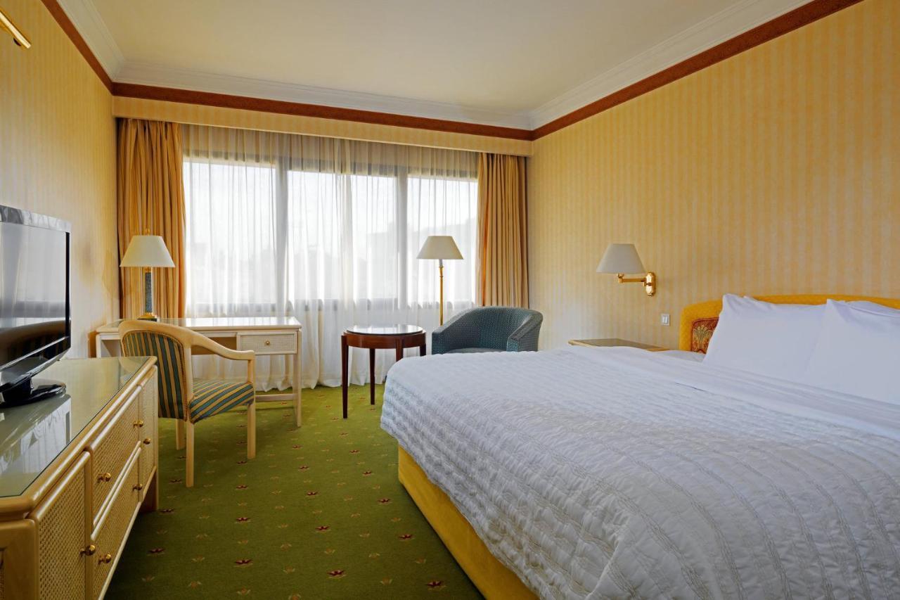Le Meridien Heliopolis Caïro Buitenkant foto