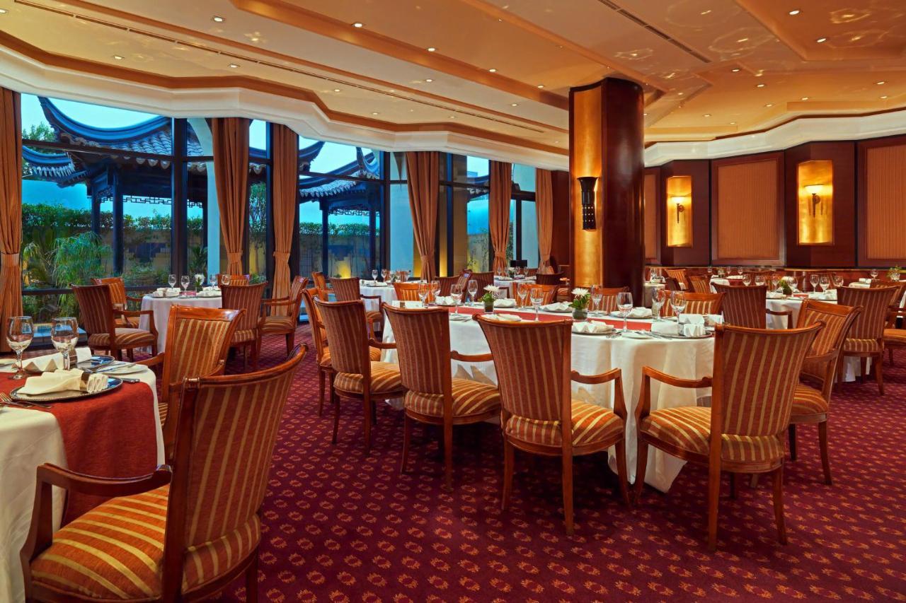 Le Meridien Heliopolis Caïro Buitenkant foto