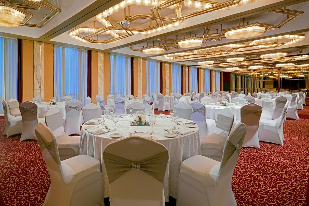 Le Meridien Heliopolis Caïro Buitenkant foto